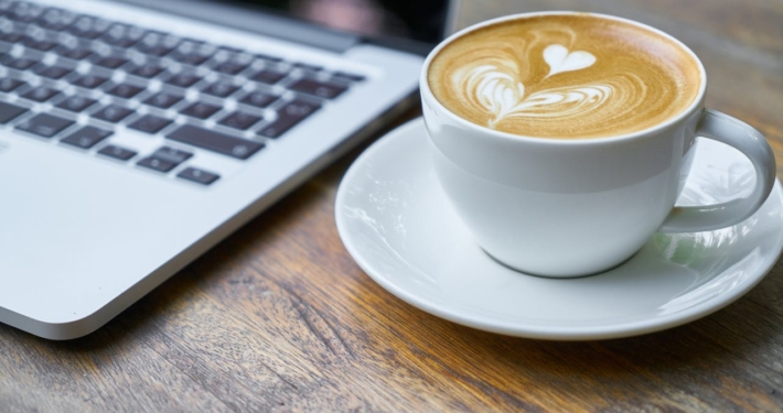 Waarom koffie op het werk meer is dan een gewoon drankje